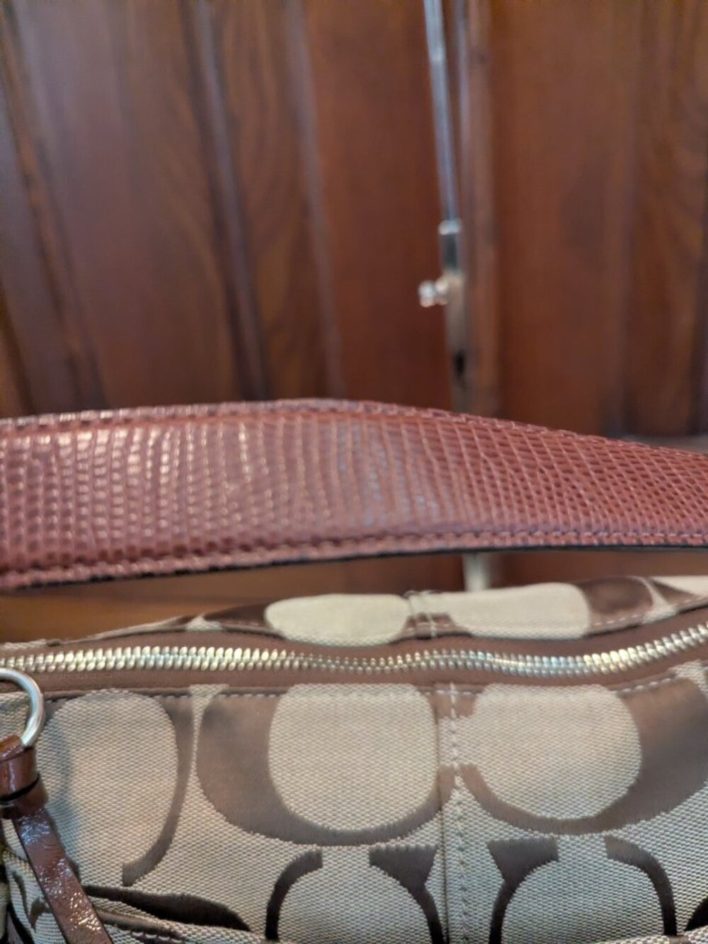 Coach Chelsea Ashlyn Signature Canvas Shoulder Bag Color Khaki/Brown Lrg 17834 - Picture 10 of 12